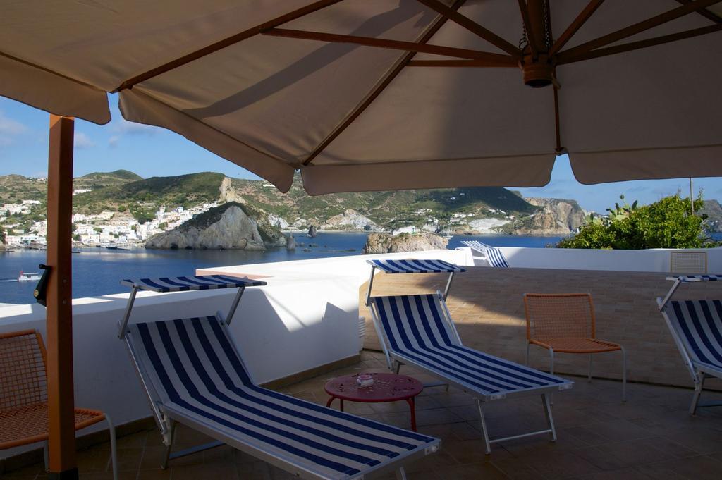 Gasthof La Terrazza Sul Porto Ponza