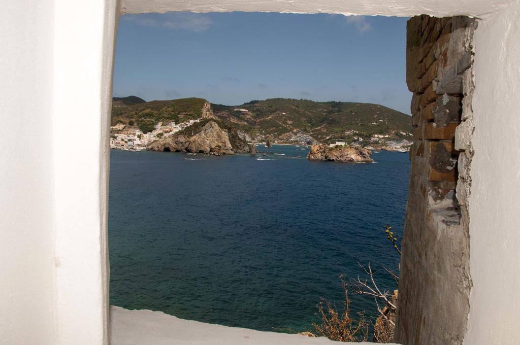 La Terrazza Sul Porto Ponza